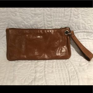 HOBO Wristlet Maple